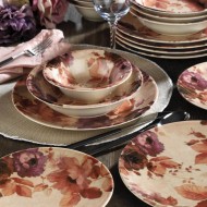 طقم سفرة 24 قطعة سيراميك مزجج لون ملون KTH-NCHR24Y289015-RNK