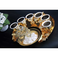 طقم فناجين قهوة خزف مع حوامل مزخرفة و اكسسوارمن النحاس المطلي بالذهب عيار 24 قيراط INH-9881-ALT-BHZ طقم فناجين قهوة خزف مع حوامل مزخرفة و اكسسوارمن النحاس المطلي بالذهب عيار 24 قيراط INH-9881-ALT-BHZ